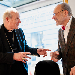 Signierstunde / Erzdiözese Wien/ Schönlaub, Stephan Schönlaub