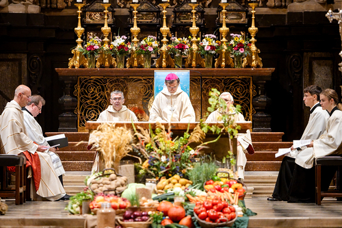 Transitusfeier 800 Jahre Franzisku
